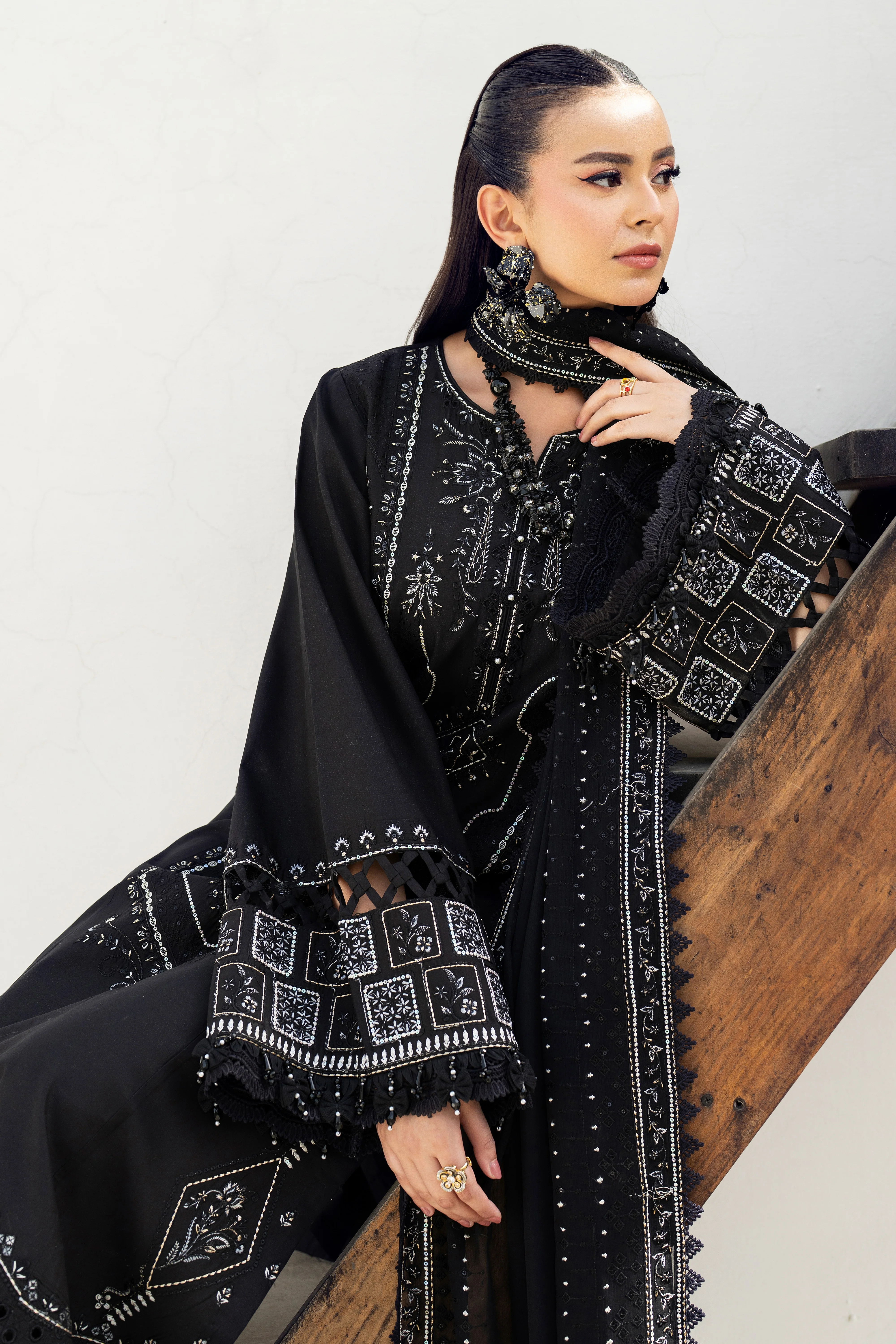 Anjuman - Image 5