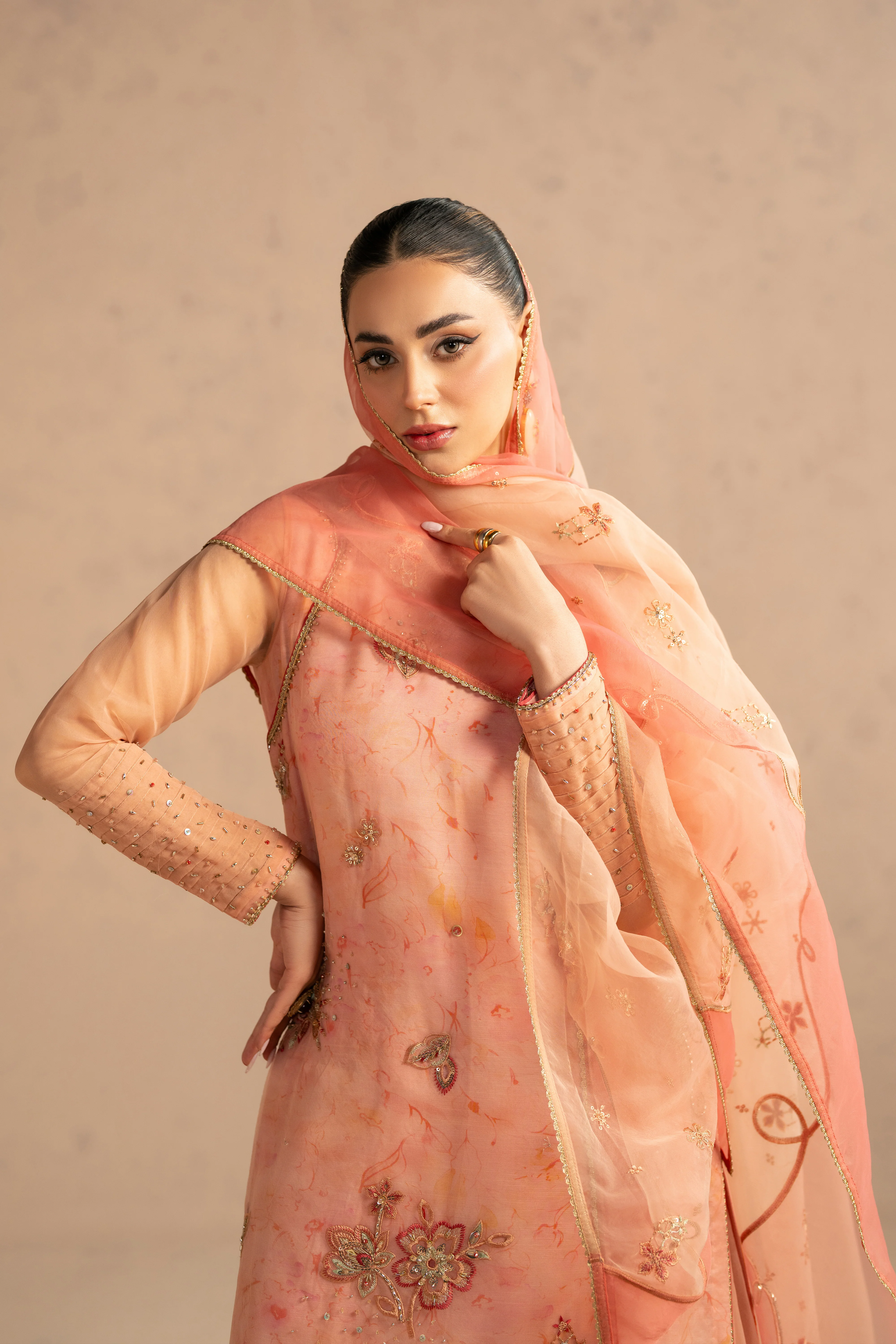 Aysun - Image 6