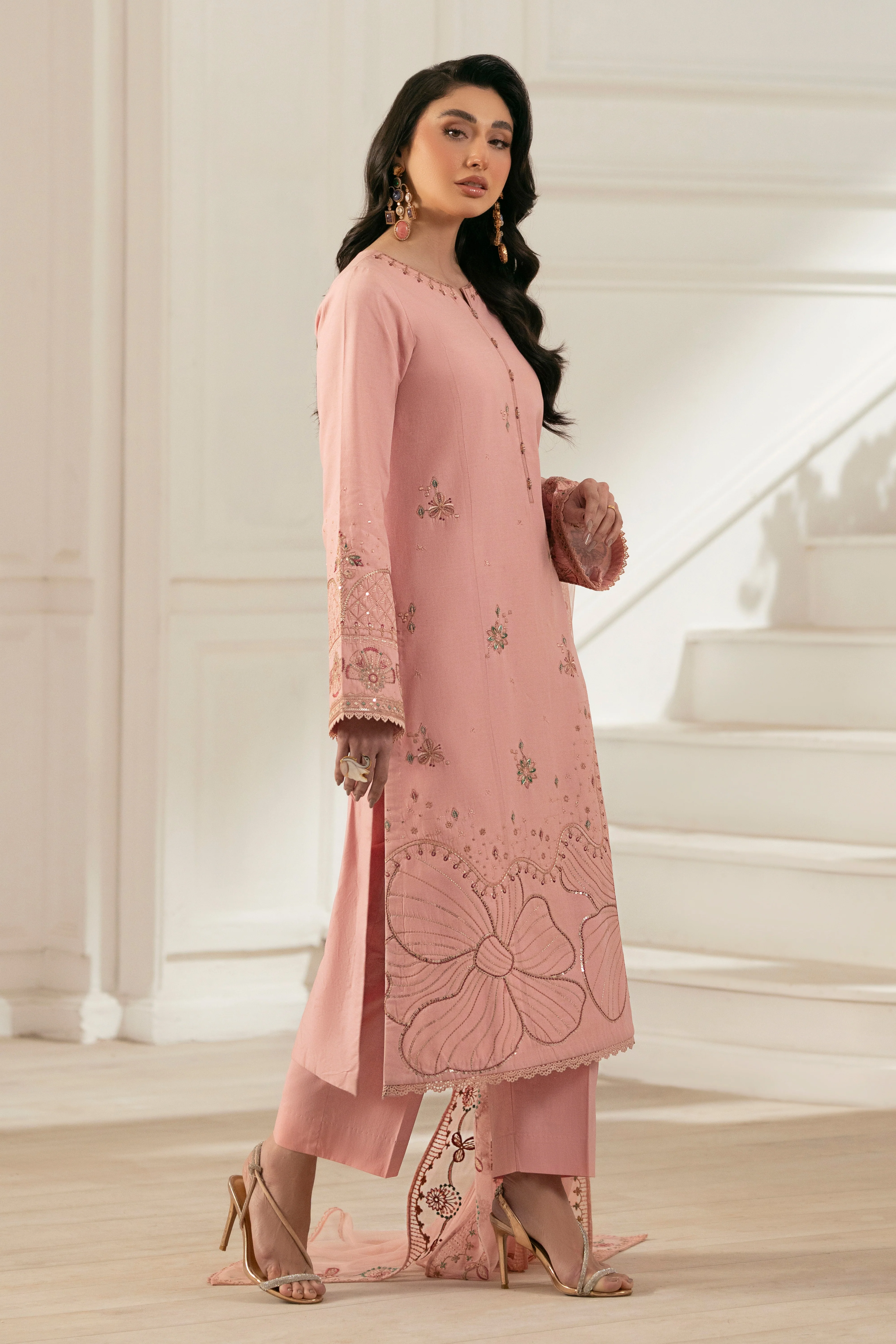 Chamak - Image 2