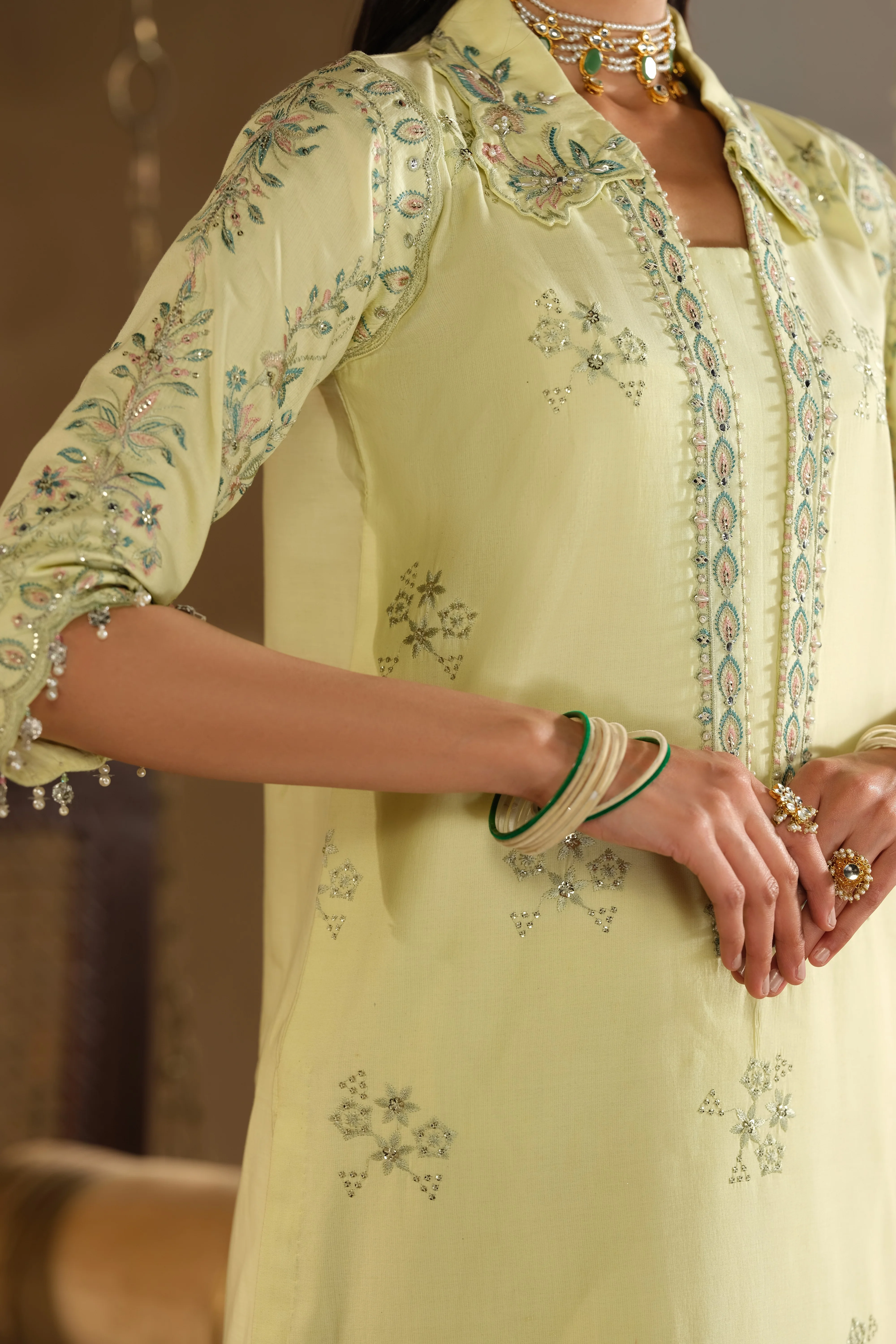 Nagma - Image 6