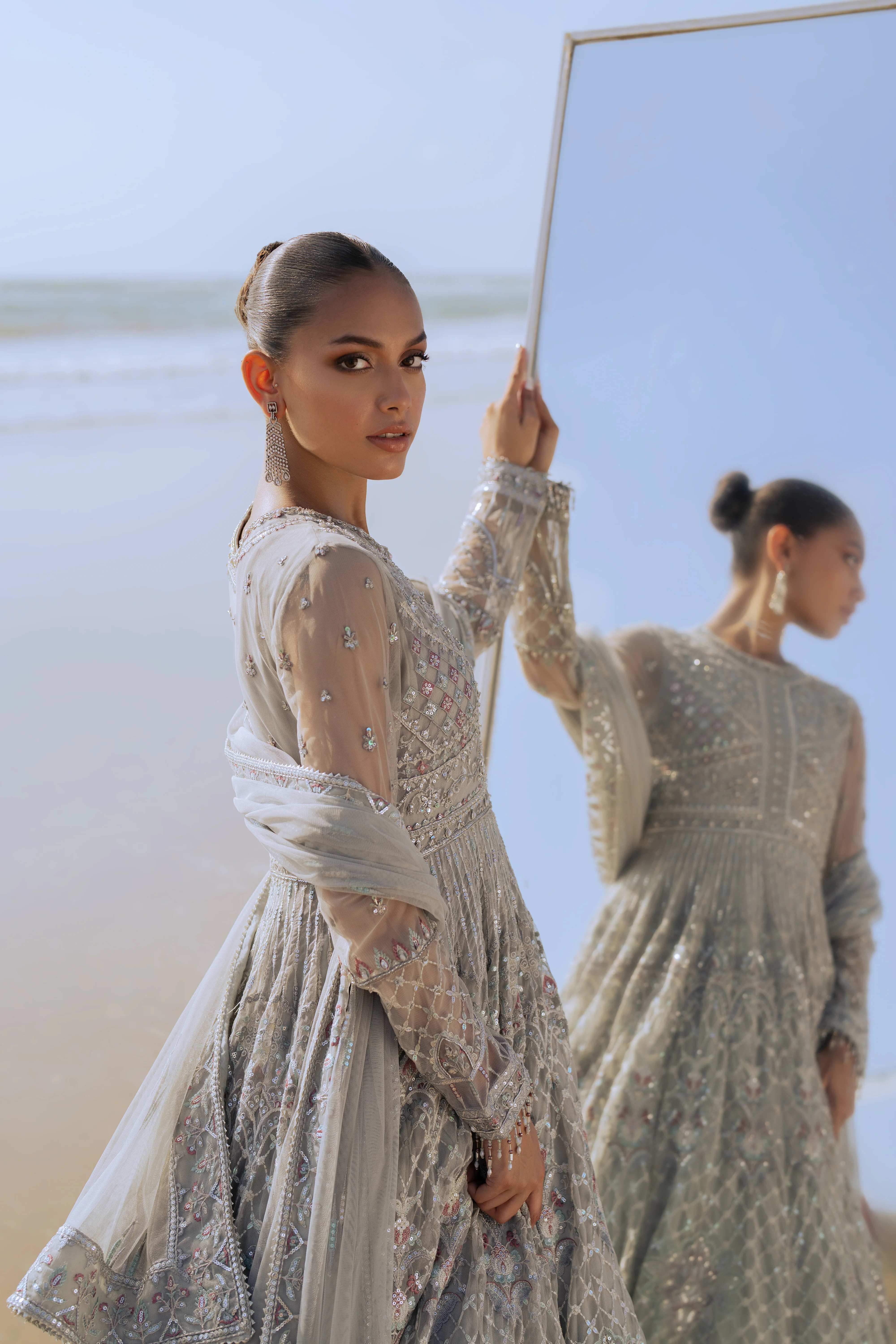Valeria - Image 7